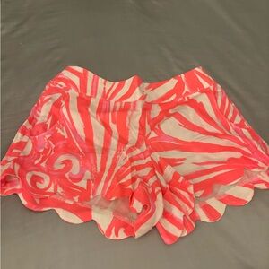 Pink and White scallop Print Shorts Lilly pulitzer